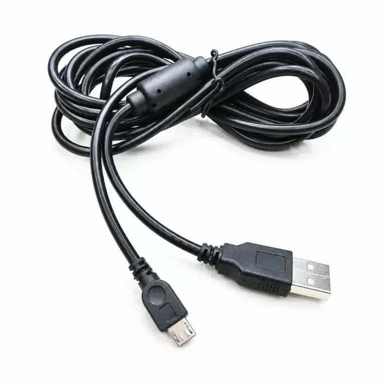 Chargeur manette PS4 câble USB 1.8 m ou 3 m - 1,8 m